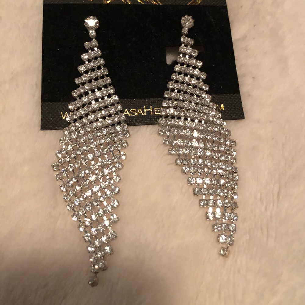 La Casa Hermosa Crystal Earrings